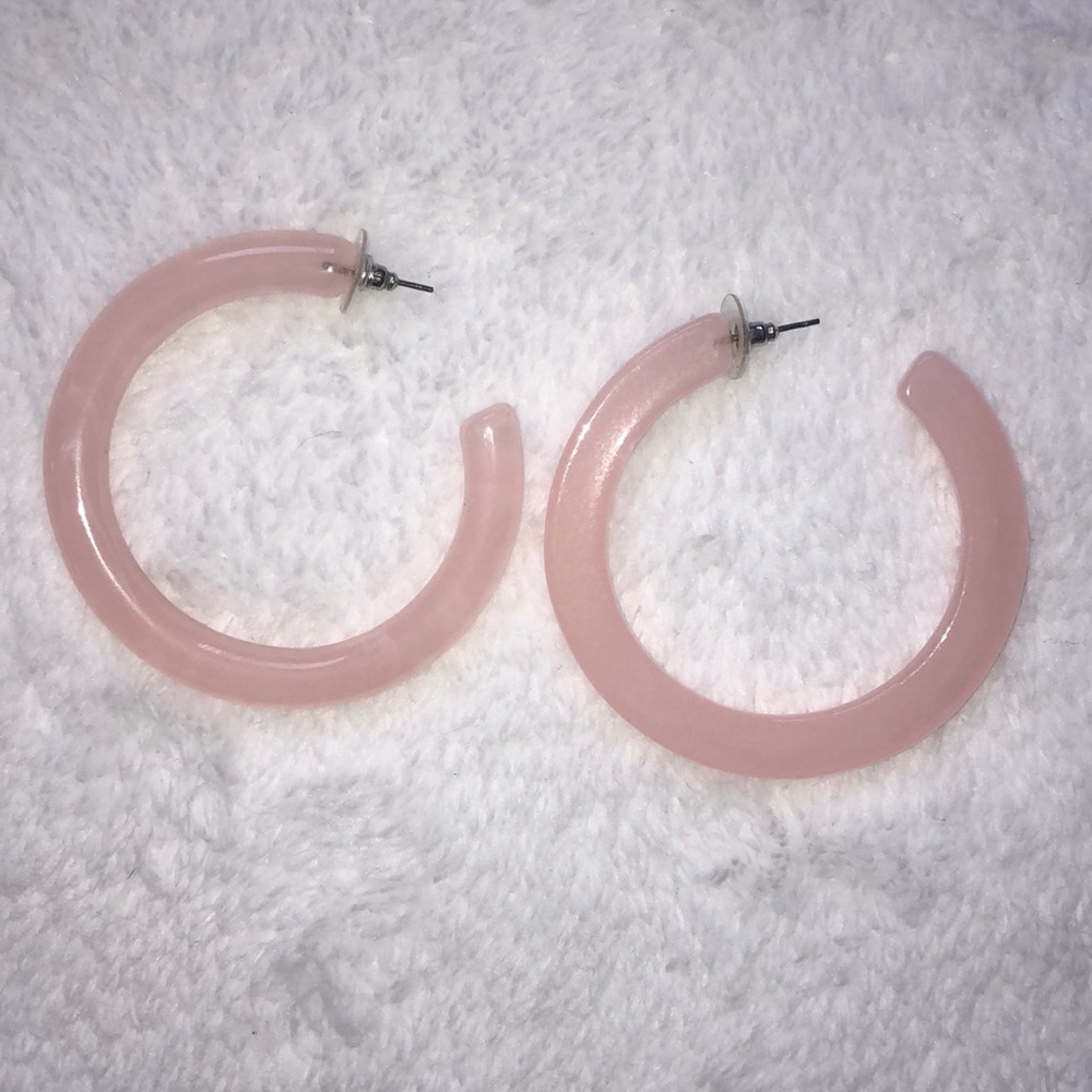 3/15 F21 BaubleBar style resin hoops!